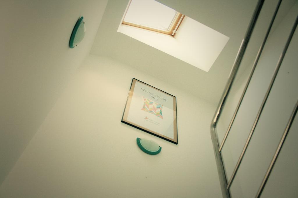 Bird House Apartment Łódź Buitenkant foto
